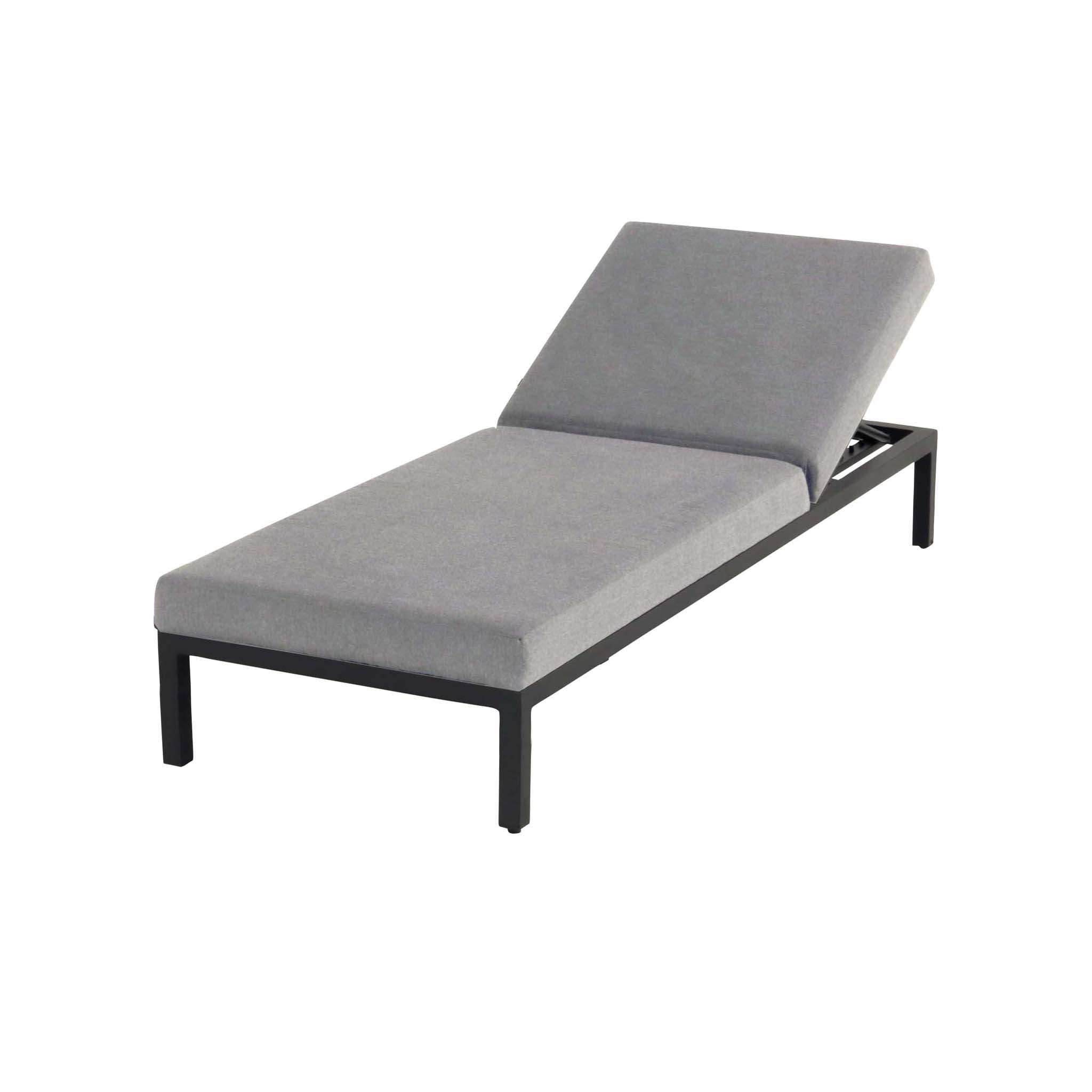 Eva Lounger Black Alu w/Sunbrella Outdoor Fabric Mid Grey