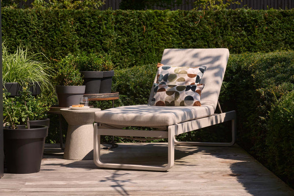 Milano Lounger Alu Sand w/Cushion - 1PC ONLY