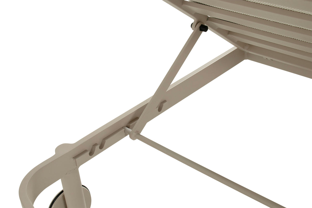 Palma Lounger Alu Cappuccino w/Wheels & Cushion - COMING AGAIN END OF JULY 2026