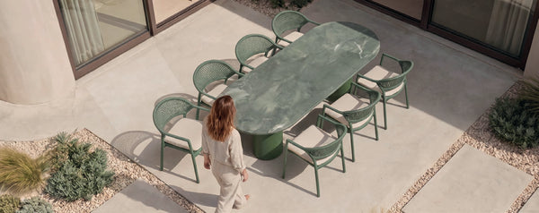 Valencia Table Oval & Taragona Stacking Chair Green